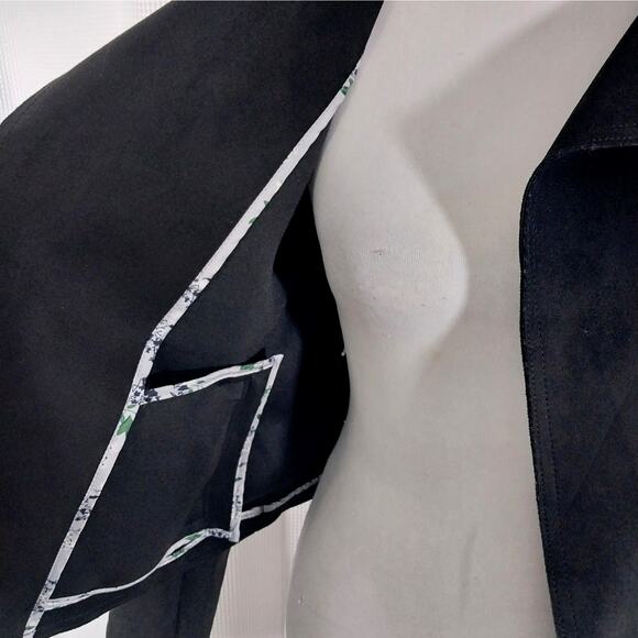 NWOT! TAHARI! RICH BLACK FAUX SUEDE ZIP POCKET, EPAULETTE SHOULDER JACKET! SZ S - Picture 7 of 12